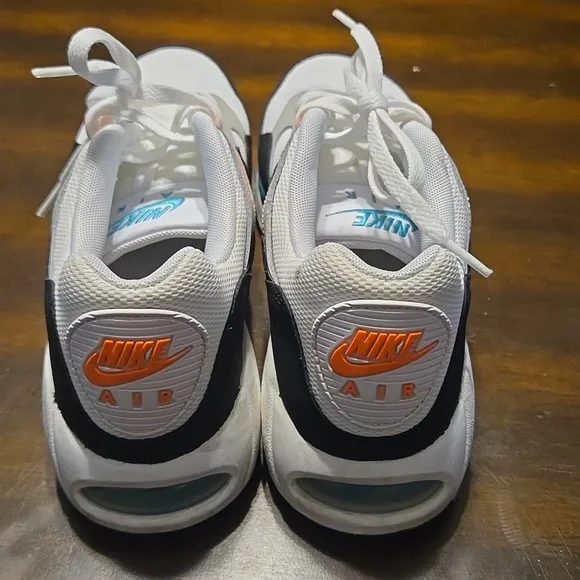 Nike Correlate Size 10 Womens - Picture 5 of 6